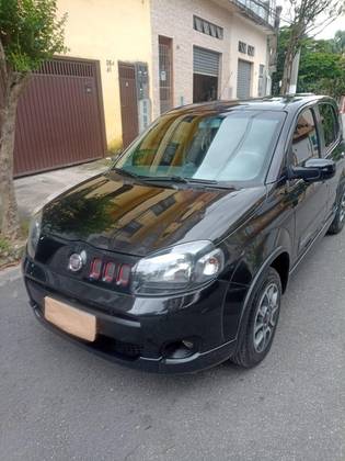 FIAT UNO 1.4 SPORTING 8V FLEX 4P MANUAL